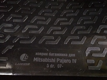   Mitsubishi Pajero-IV 2007-